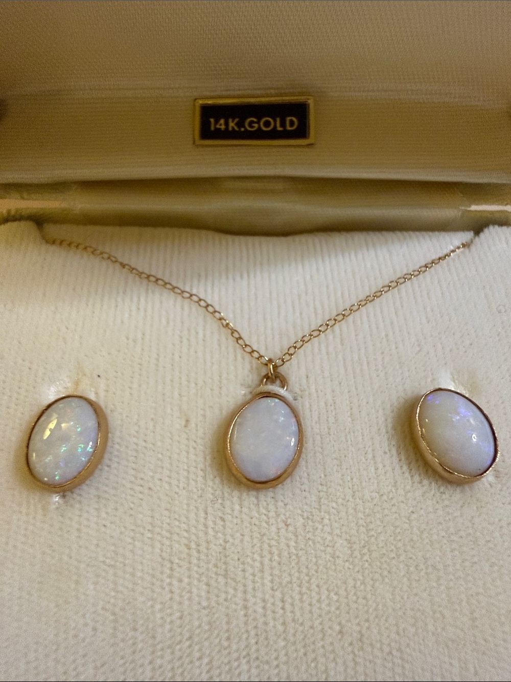 Vintage 14K Gold Opal Pendant and Earrings Set
